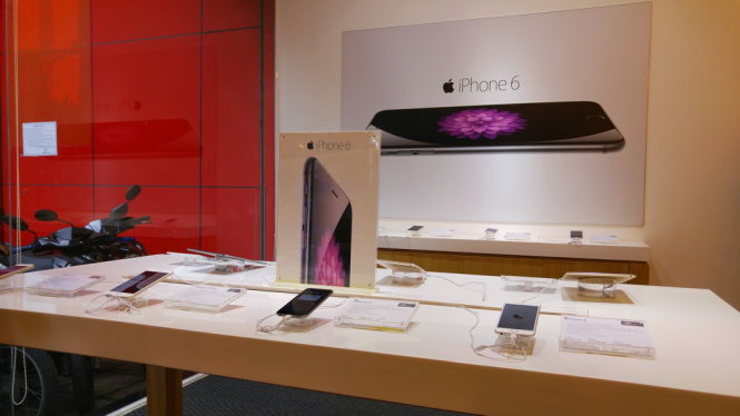 Giá iPhone chính hãng có thể cạnh tranh "xách tay"