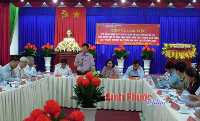 Ủy ban c&aacute;c vấn đề x&atilde; hội của Quốc hội gi&aacute;m s&aacute;t tại Đồng Xo&agrave;i