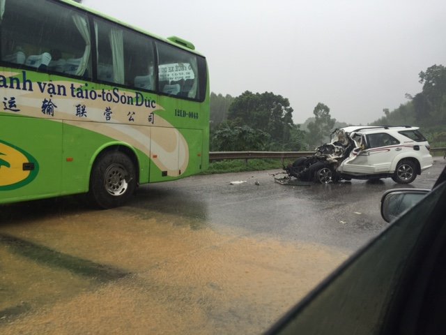 Đụng xe, 3 chiến sĩ công an tử vong