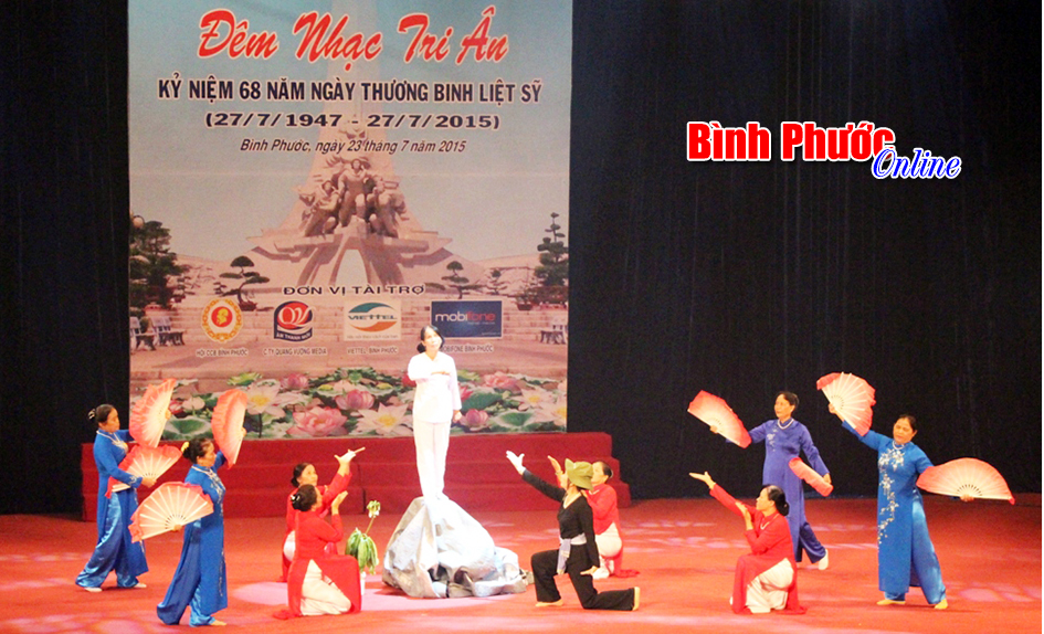 Đ&ecirc;m nhạc tri &acirc;n c&aacute;c Anh h&ugrave;ng liệt sĩ