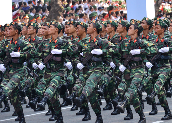 Qu&acirc;n đội Việt Nam sẵn s&agrave;ng đ&aacute;nh thắng chiến tranh x&acirc;m lược dưới mọi h&igrave;nh thức