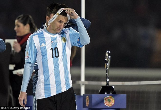 Messi vô duyên với đội tuyển, nhưng anh không cô đơn