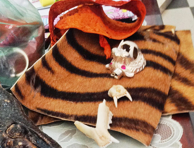 Nhan nhản chào bán da, xương động vật quý hiếm