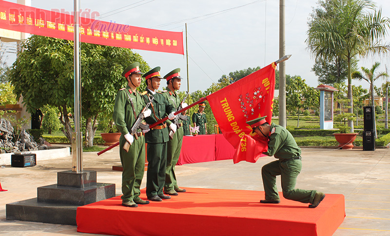 Ph&ograve;ng, chống suy tho&aacute;i tư tưởng ch&iacute;nh trị, đạo đức, lối sống trong lực lượng vũ trang tỉnh
