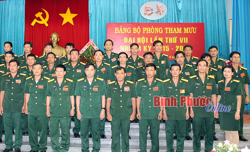 X&acirc;y dựng lực lượng vũ trang tỉnh trong t&igrave;nh h&igrave;nh mới