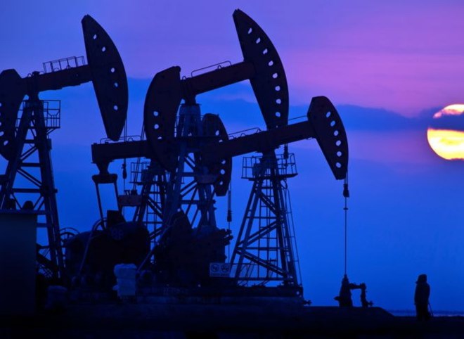 Giá dầu thế giới biến động sau thông tin về kinh tế Trung Quốc