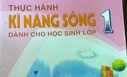Yêu cầu báo cáo vụ sách dạy trẻ dẫm lên thuỷ tinh