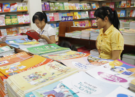 ​Rối đến cả cuốn tập viết