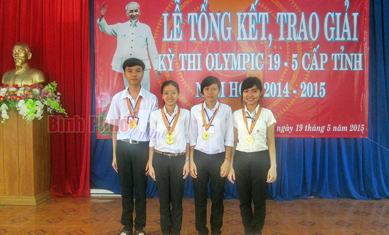Tấm gương một học sinh vượt khó học giỏi