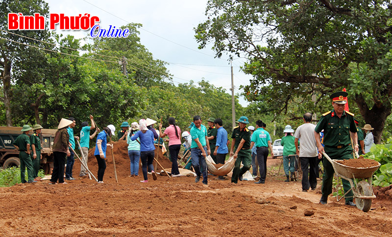 Tăng cường c&ocirc;ng t&aacute;c d&acirc;n vận trong thời kỳ mới