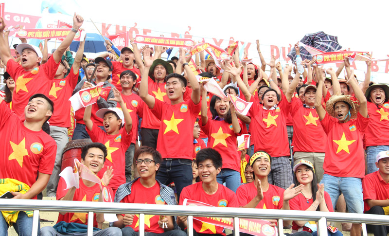 Bình Phước thua TP. Hồ Chí Minh trên sân nhà 1-2