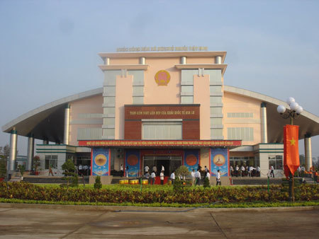 Hoàn thiện thể chế quản lý cửa khẩu biên giới đất liền