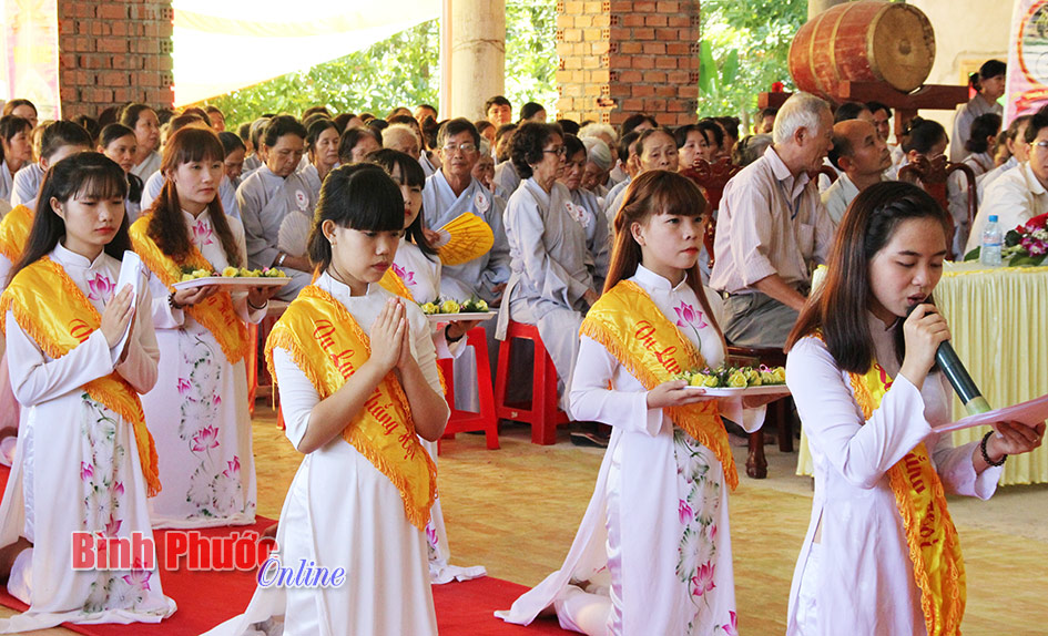 Ban trị sự Giáo hội Phật giáo huyện Hớn Quản tổ chức lễ Vu lan báo hiếu