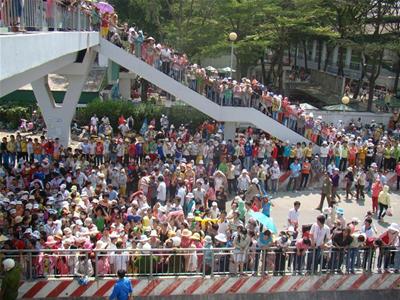 Thương lượng bồi thường thiệt hại khi đình công bất hợp pháp