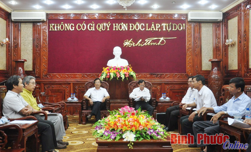 Phó chủ tịch UBND tỉnh Phạm Văn Tòng làm việc với Ban quản lý Dự án thủy điện 6