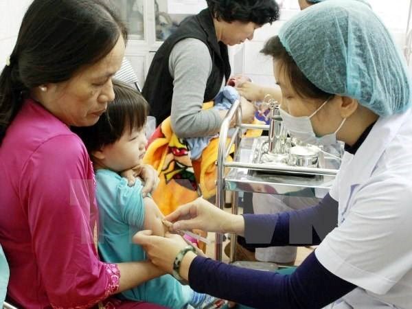 Bộ Y tế khẳng định vắcxin của chương trình tiêm chủng mở rộng an toàn