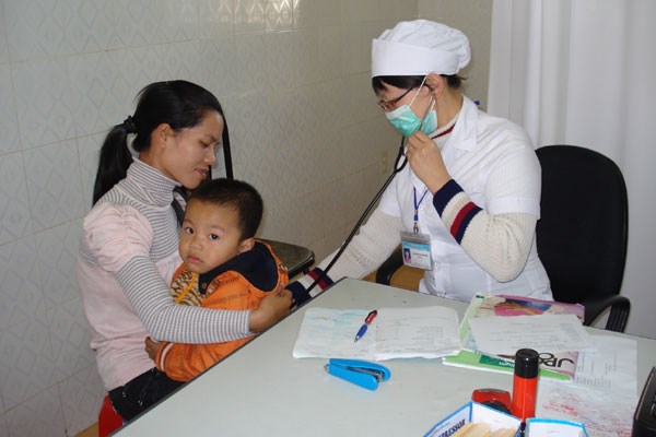 Không để trẻ dưới 6 tuổi chưa có thẻ BHYT