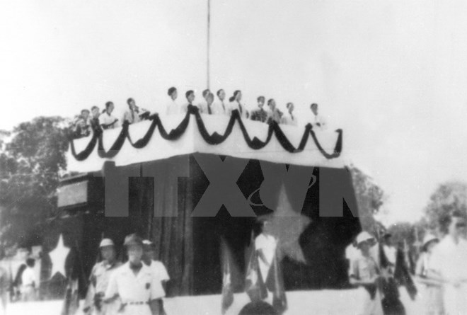 Nhớ lại ng&agrave;y l&agrave;m việc đầu ti&ecirc;n của cơ quan th&ocirc;ng tấn quốc gia