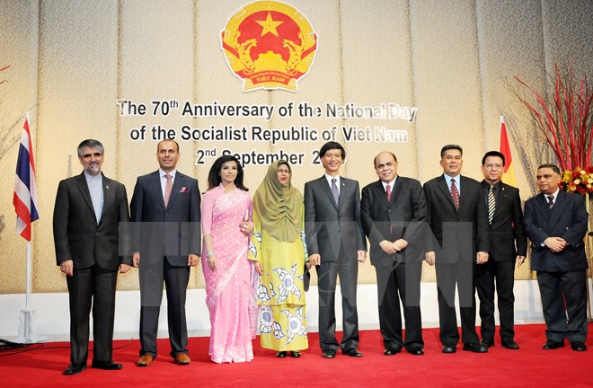 Chung vui với lễ kỷ niệm 70 năm Quốc kh&aacute;nh Việt Nam ở Th&aacute;i Lan