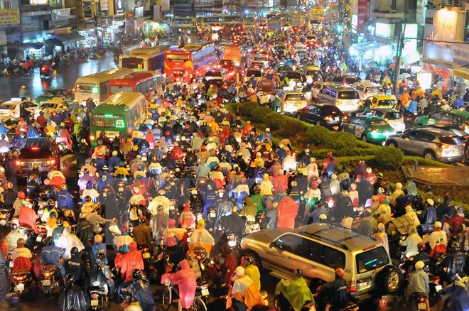 Đau đầu tìm giải pháp hạn chế ùn tắc ở Thành phố Hồ Chí Minh