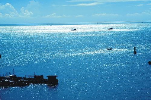 C&aacute;c h&agrave;nh vi bị nghi&ecirc;m cấm trong khu vực bi&ecirc;n giới biển