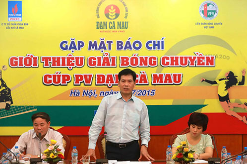 Các liên đoàn thể thao nên mạnh dạn “xóa bàn cờ” làm lại