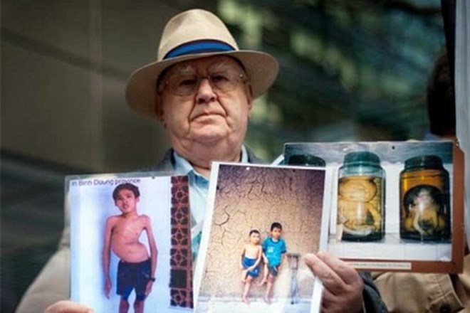 T&igrave;nh y&ecirc;u Việt Nam của Len Aldis như một lẽ tự nhi&ecirc;n, b&igrave;nh dị