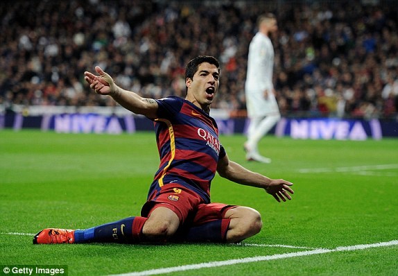 Real Madrid thua thảm 0-4 trước Barcelona ngay trên sân nhà