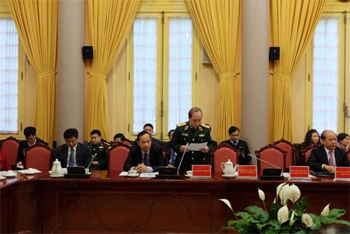 Luật Qu&acirc;n nh&acirc;n chuy&ecirc;n nghiệp, c&ocirc;ng nh&acirc;n v&agrave; vi&ecirc;n chức quốc ph&ograve;ng c&oacute; hiệu lực từ ng&agrave;y 1-7-2016