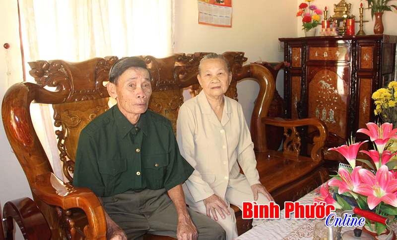 2 gia đình hiếu học tiêu biểu ở Hớn Quản
