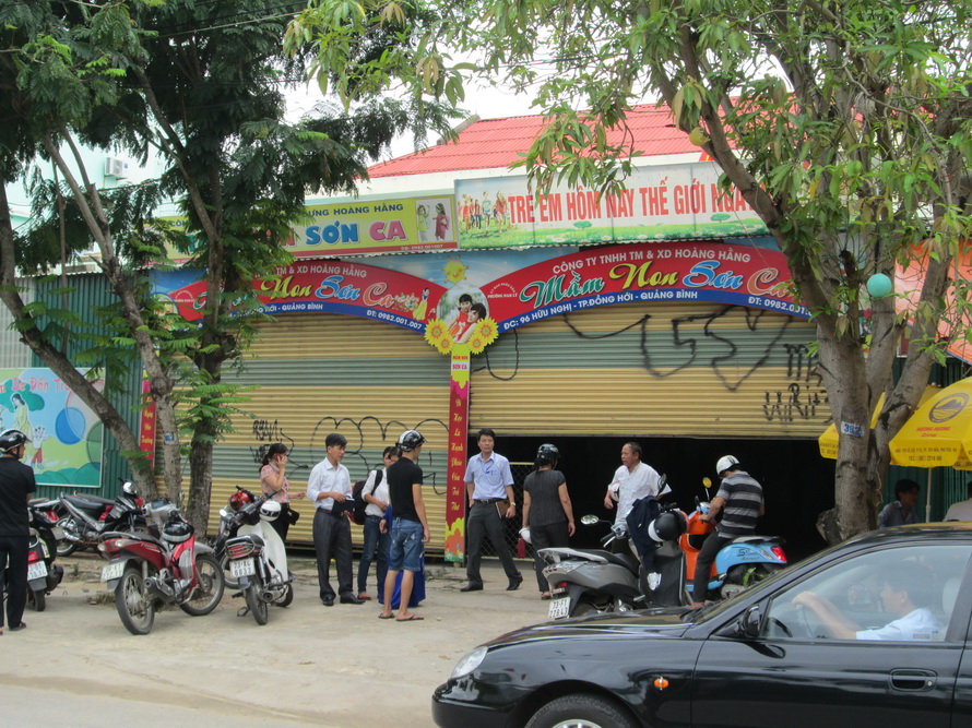 Bé 15 tháng bị trói: đề nghị cơ quan điều tra vào cuộc