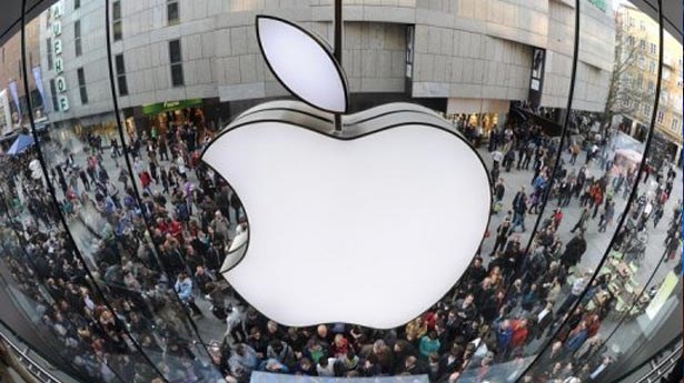 Năm 2015 - năm đầu tư mạo hiểm và cực kỳ tốn kém của Apple