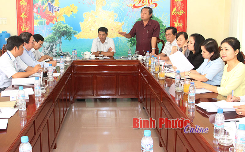 Ban Văn h&oacute;a - X&atilde; hội H&ETH;ND tỉnh gi&aacute;m s&aacute;t tại Sở Văn h&oacute;a - Thể thao v&agrave; Du lịch