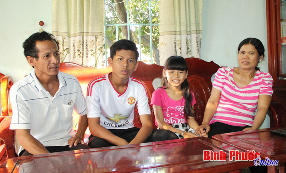 Nuôi dạy con tốt: Trách nhiệm không chỉ của phụ nữ