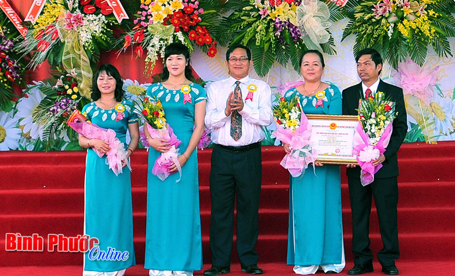 Trường THPT Đồng Xoài - Điểm sáng học và làm theo Bác