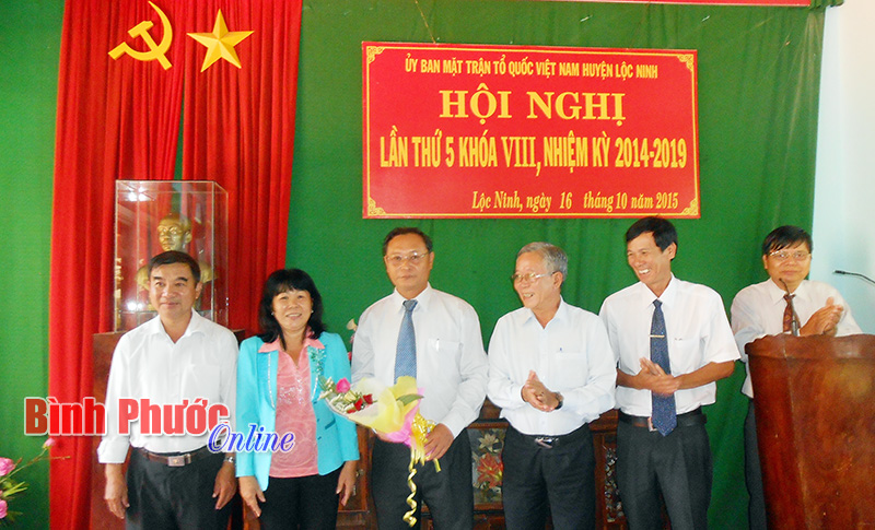 &Ocirc;ng Đinh Văn Hải được bầu giữ chức Chủ tịch Ủy ban MTTQVN huyện Lộc Ninh