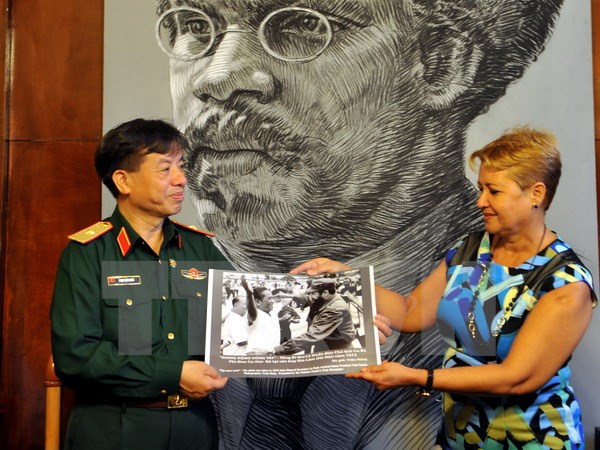 Việt Nam v&agrave; Cuba trao đổi kinh nghiệm về ph&aacute;t triển b&aacute;o ch&iacute;