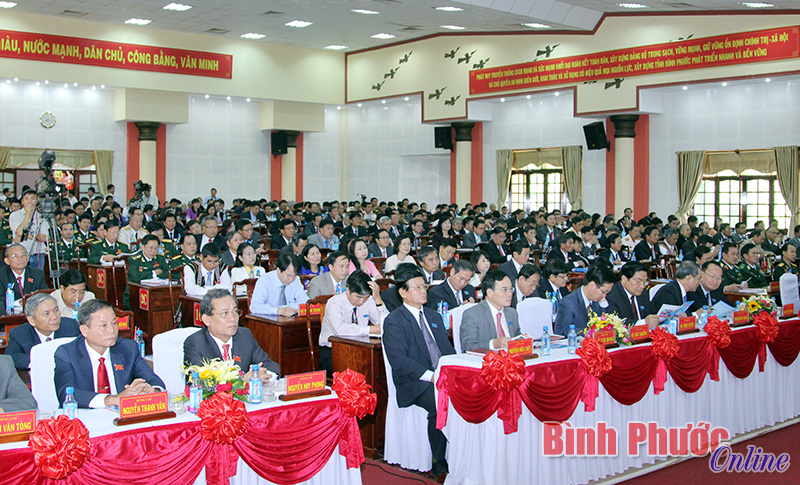 X&atilde; luận: Niềm tin tưởng v&agrave; sự kỳ vọng lớn lao