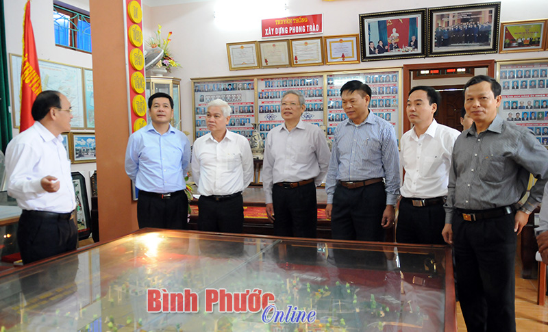 Đo&agrave;n c&aacute;n bộ B&igrave;nh Phước học tập kinh nghiệm x&acirc;y dựng NTM ở Th&aacute;i B&igrave;nh