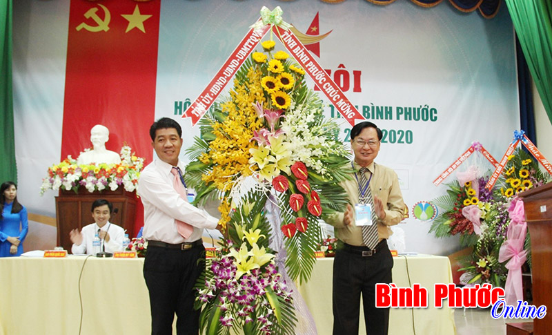 &Ocirc;ng Huỳnh Th&agrave;nh Chung được bầu giữ chức Chủ tịch Hội Doanh nghiệp trẻ tỉnh