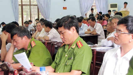 Giải quyết tốt khiếu nại, tố c&aacute;o cũng l&agrave; để chống &acirc;m mưu &ldquo;diễn biến h&ograve;a b&igrave;nh&rdquo;