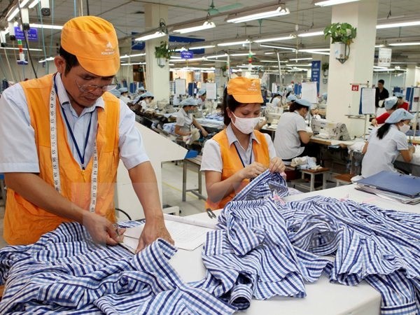 CPI tăng thấp cũng là yếu tố cho GDP tăng trưởng trong 2015
