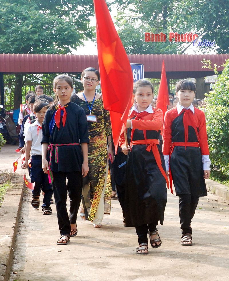 Tiêu chuẩn giáo viên trung học cơ sở hạng III