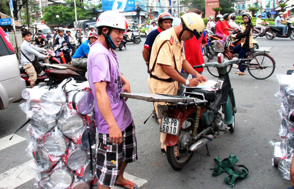 Xử lý xe gắn máy quá hạn sử dụng, thay đổi kết cấu