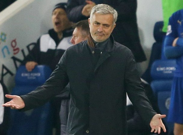 Jose Mourinho cay đắng thừa nhận cảm giác bị học trò phản bội