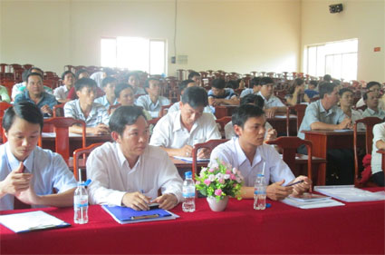 B&igrave;nh Phước c&oacute; gần 24 ng&agrave;n c&aacute;n bộ, c&ocirc;ng chức, vi&ecirc;n chức trong bi&ecirc;n chế