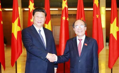  Chủ tịch Quốc hội Nguyễn Sinh H&ugrave;ng hội kiến Tổng B&iacute; thư, Chủ tịch Trung Quốc Tập Cận B&igrave;nh 