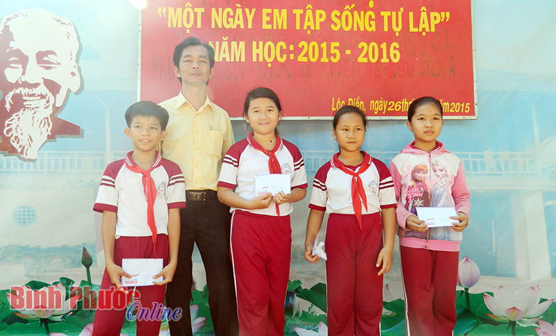 “Một ngày em tập sống tự lập” tại Trường tiểu học Lộc Điền A