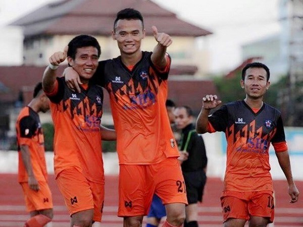 Tiền đạo Việt chơi bóng tại Lào lọt tốp 5 “Vua phá lưới” Đông Nam Á