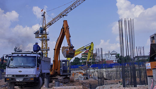 Đối tượng phải mua bảo hiểm xây dựng bắt buộc